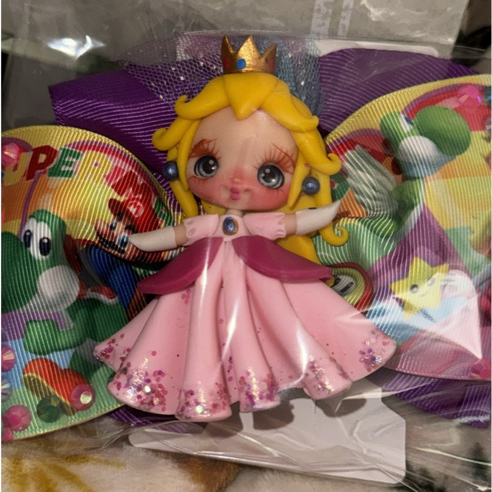 Handmade Bows Disney, Pixar assorted Characters, colors, clay, light weight